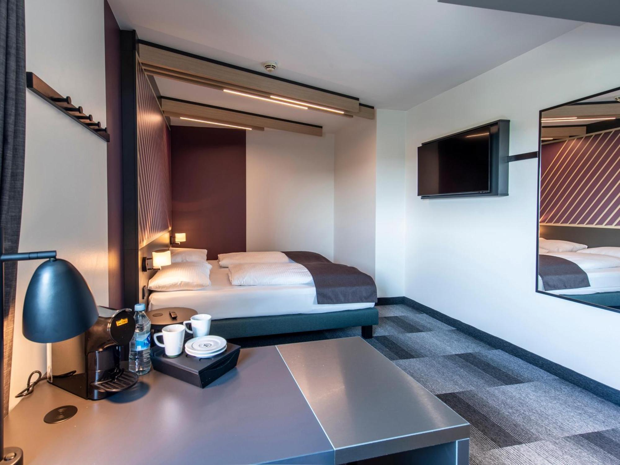 Hotel City-west